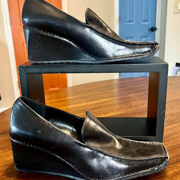 Franco Sarto Black Leather Square-Toe Slip-On 2.5" Wedge Shoes Size 7.5 - Picture 2 of 8